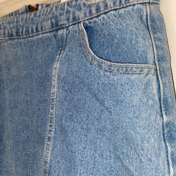 Princess Polly Vico Denim Flare Skirt
Size 8 - Picture 6 of 9